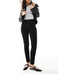 Skinny Jeans in Black – Slim Fit Stretchable Denim for Men in Pakistan | DOCACCA