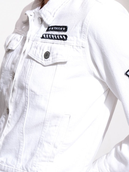 Women Denim Jacket – Trendy Everyday Layering Style for Pakistani Fashion | HARCHIZ