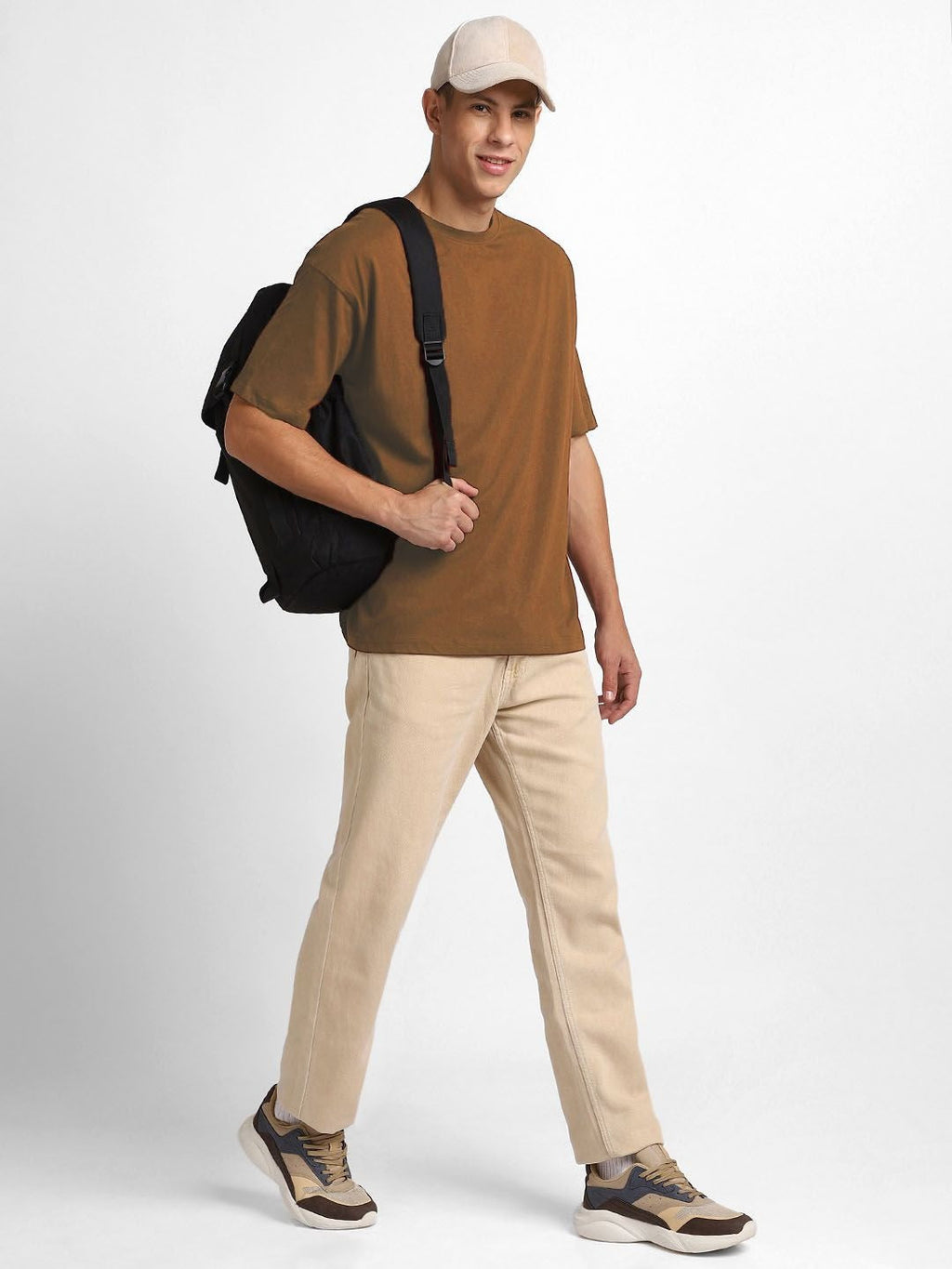 Round Neck Drop-Shoulder Oversized Cotton T-Shirt for Men in Pakistan | HARCHIZ