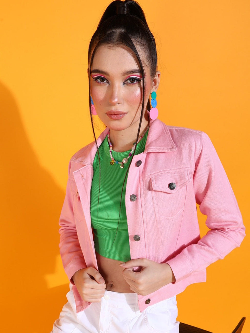 Women Crop Cotton Denim Jacket – Trendy Everyday Streetwear Layer for Pakistan | HARCHIZ