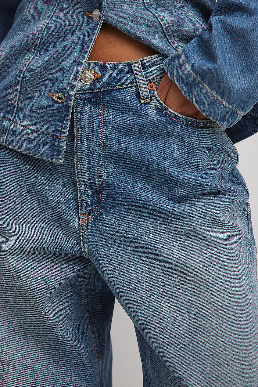 Women Loose Low Waist Long Jeans – Relaxed Baggy Fit, Low-Rise Comfort Denim for Pakistan | HARCHIZ