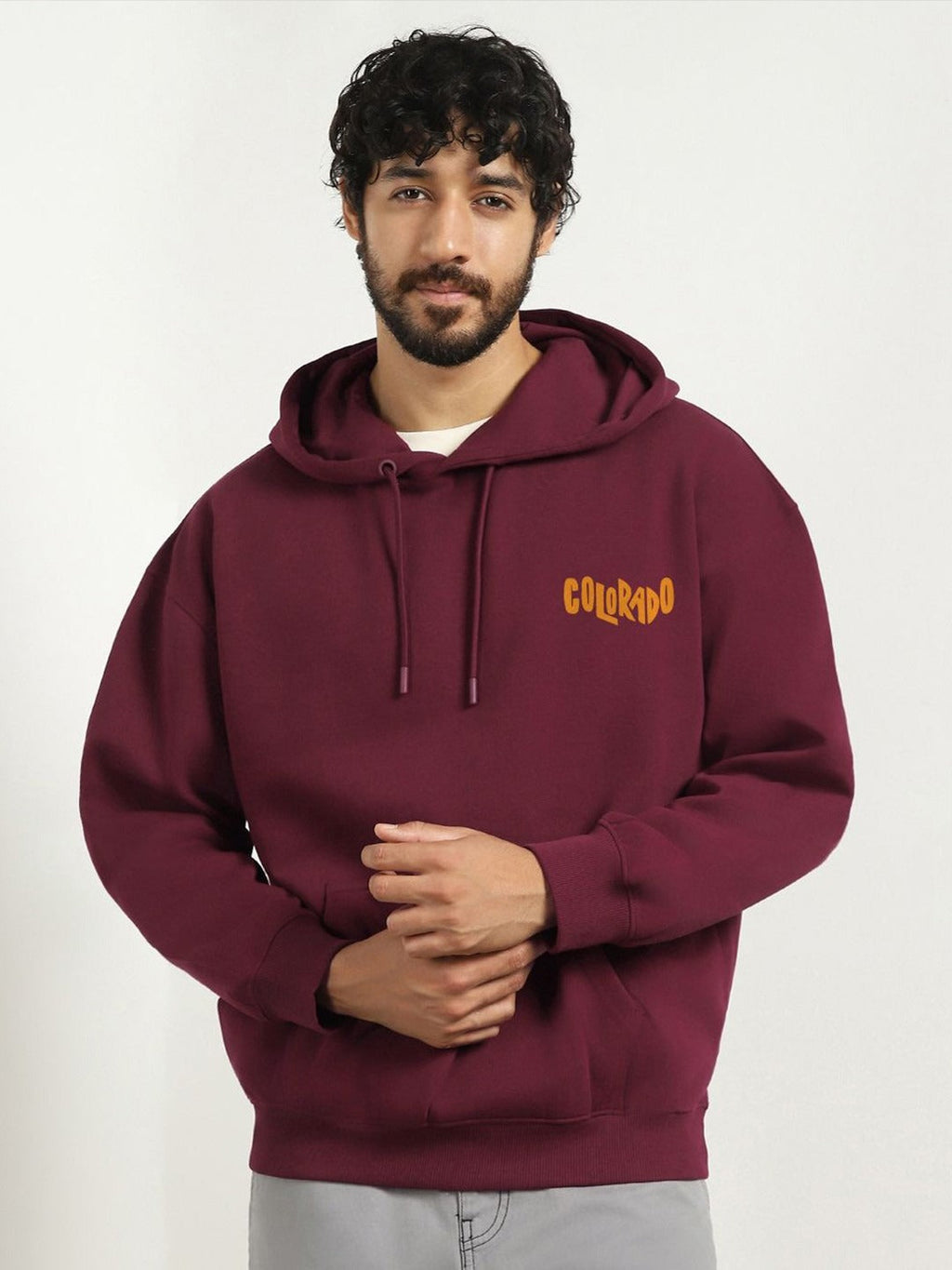 Men Maroon Printed Hooded Sweatshirt – Cotton Fleece Hoodie for Casual Winter Wear in Pakistan
