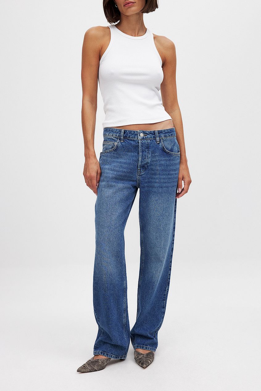 Women Straight Loose Fit Jeans – Classic Straight-Leg, Relaxed Comfort Denim for Pakistan | HARCHIZ