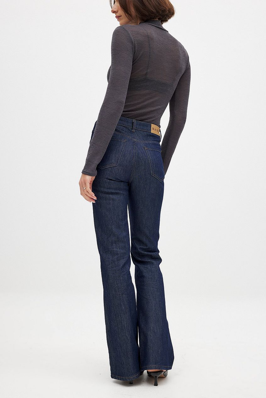 Women High Waist Flared Denim – Leg-Lengthening, Breathable Jeans for Pakistan | DOCACCA