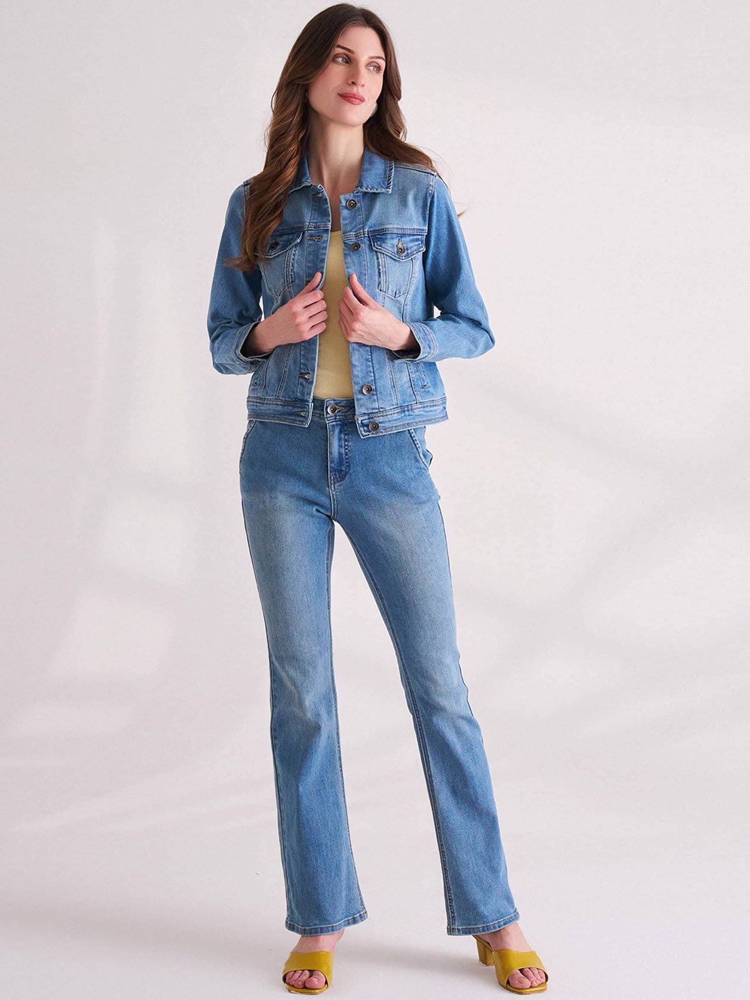 Harchiz Women Light Blue Washed Denim Jacket with Spread Collar – Trendy Casual Layer