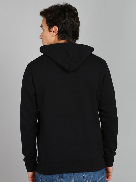 Men Hooded Sweatshirt – Cotton Fleece Pullover for Winter in Pakistan