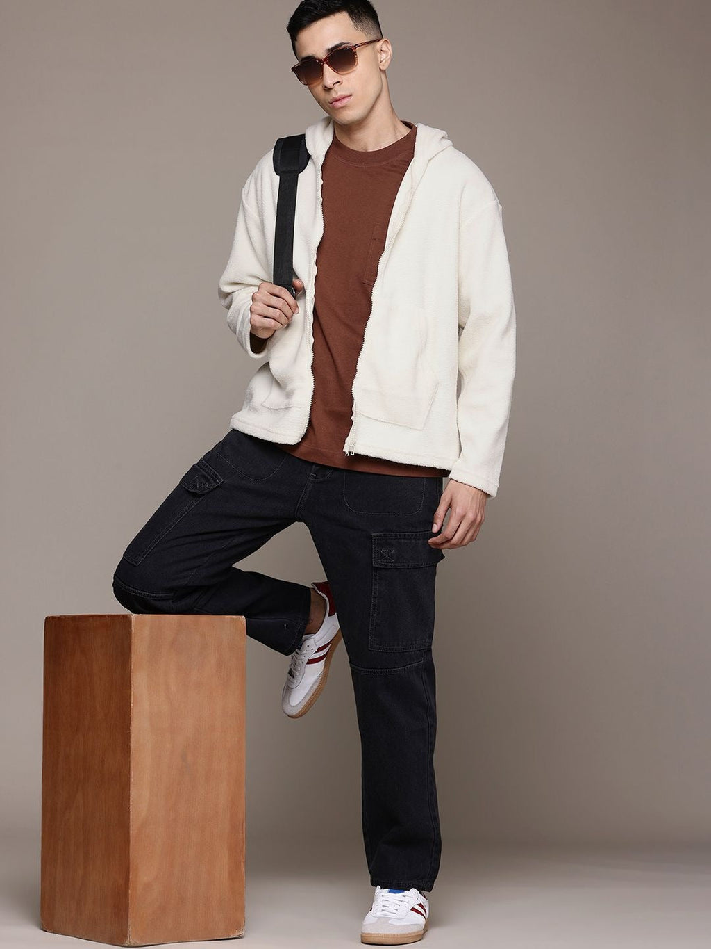 The Lifestyle Co. Fleece Hooded Sweatshirt for Men – Premium Winter Wear in Pakistan