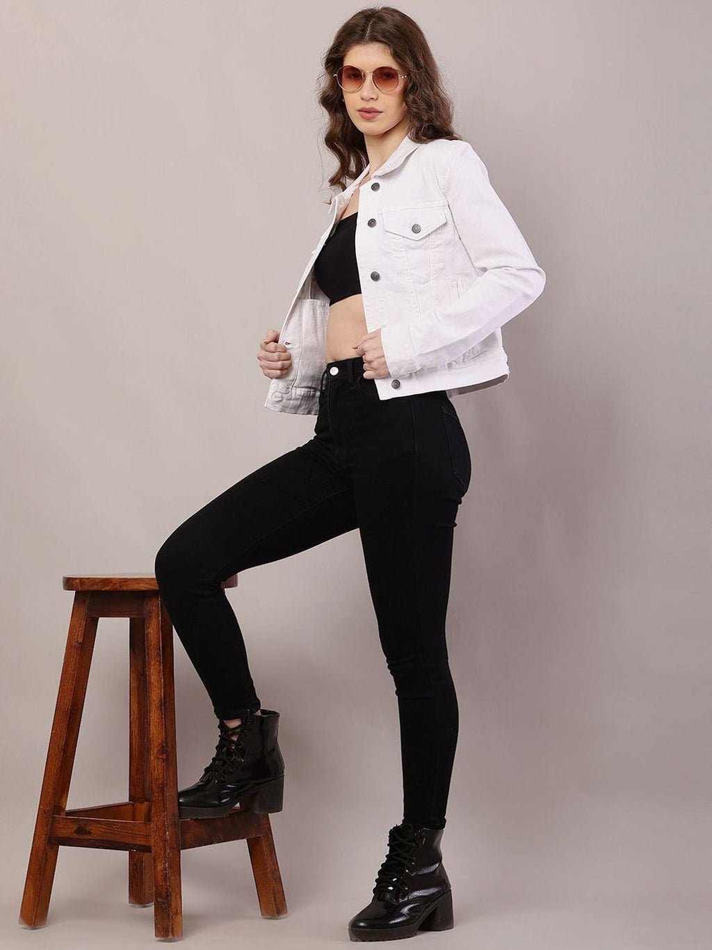 Women Spread Collar Solid Cotton Casual Denim Jacket – Stylish Everyday Outerwear for Pakistani Women | HARCHIZ