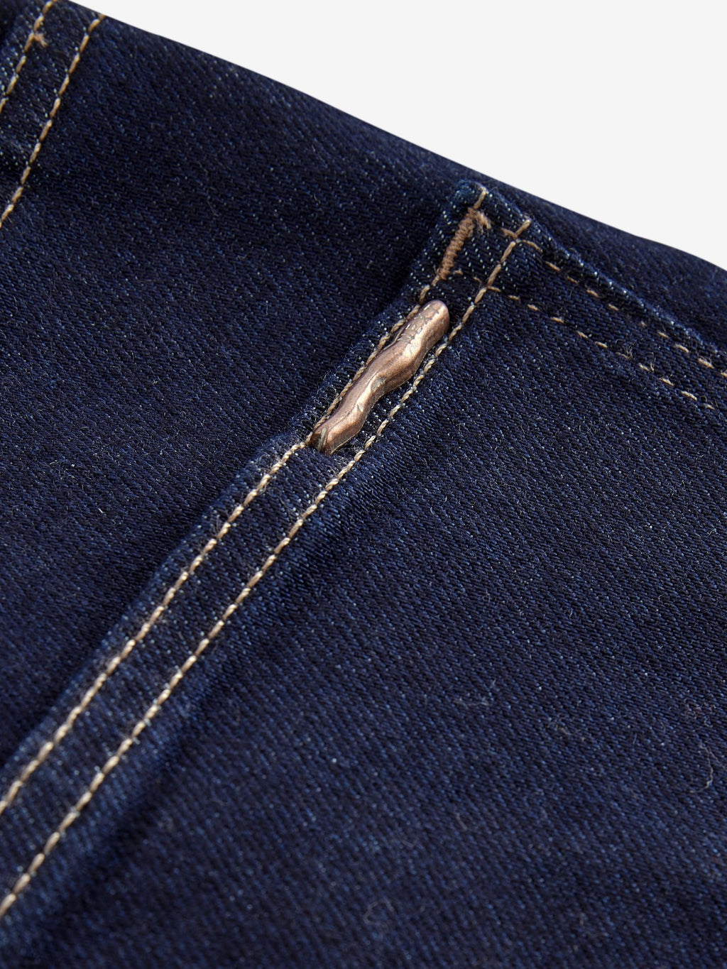 Women Rinse Blue Wide Leg Jeans – High Waist Loose Fit Denim for Everyday Wear in Pakistan | HARCHIZ