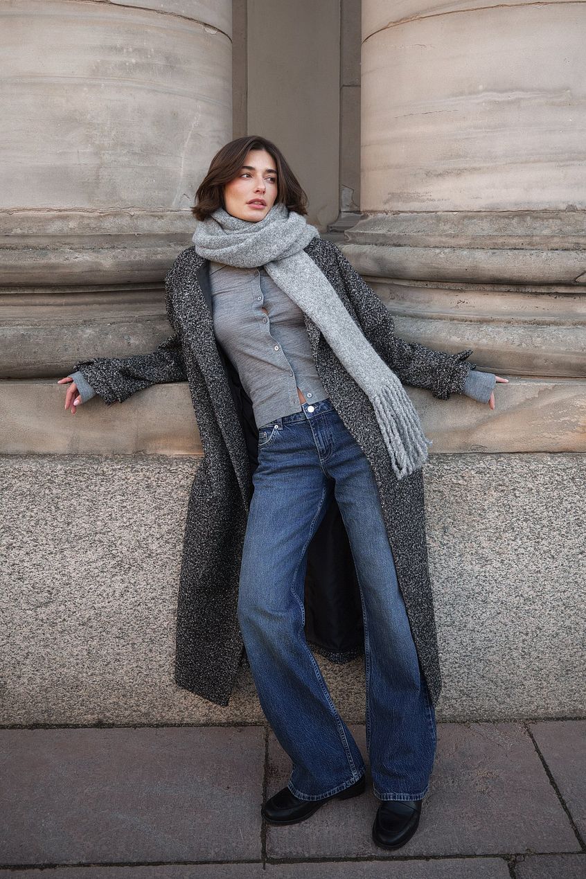 Women Low Waist Jeans – Trendy Low-Rise Hip-Hugger Denim for Pakistan | HARCHIZ