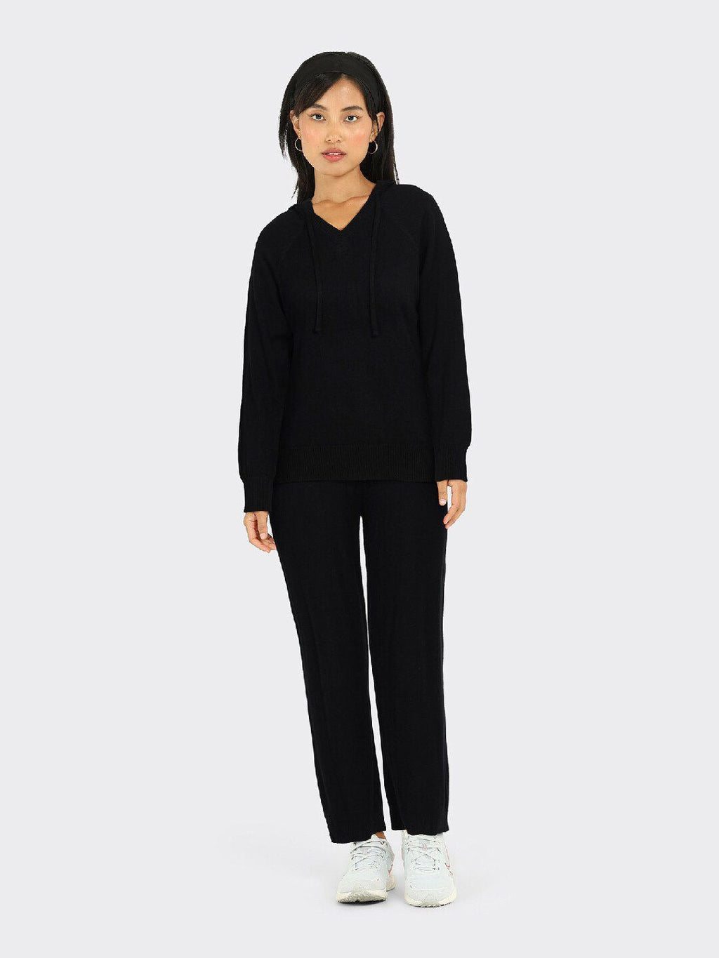Women Black Hooded Hoodie — Classic Black Pullover with Kangaroo Pocket | HARCHIZ Pakistan