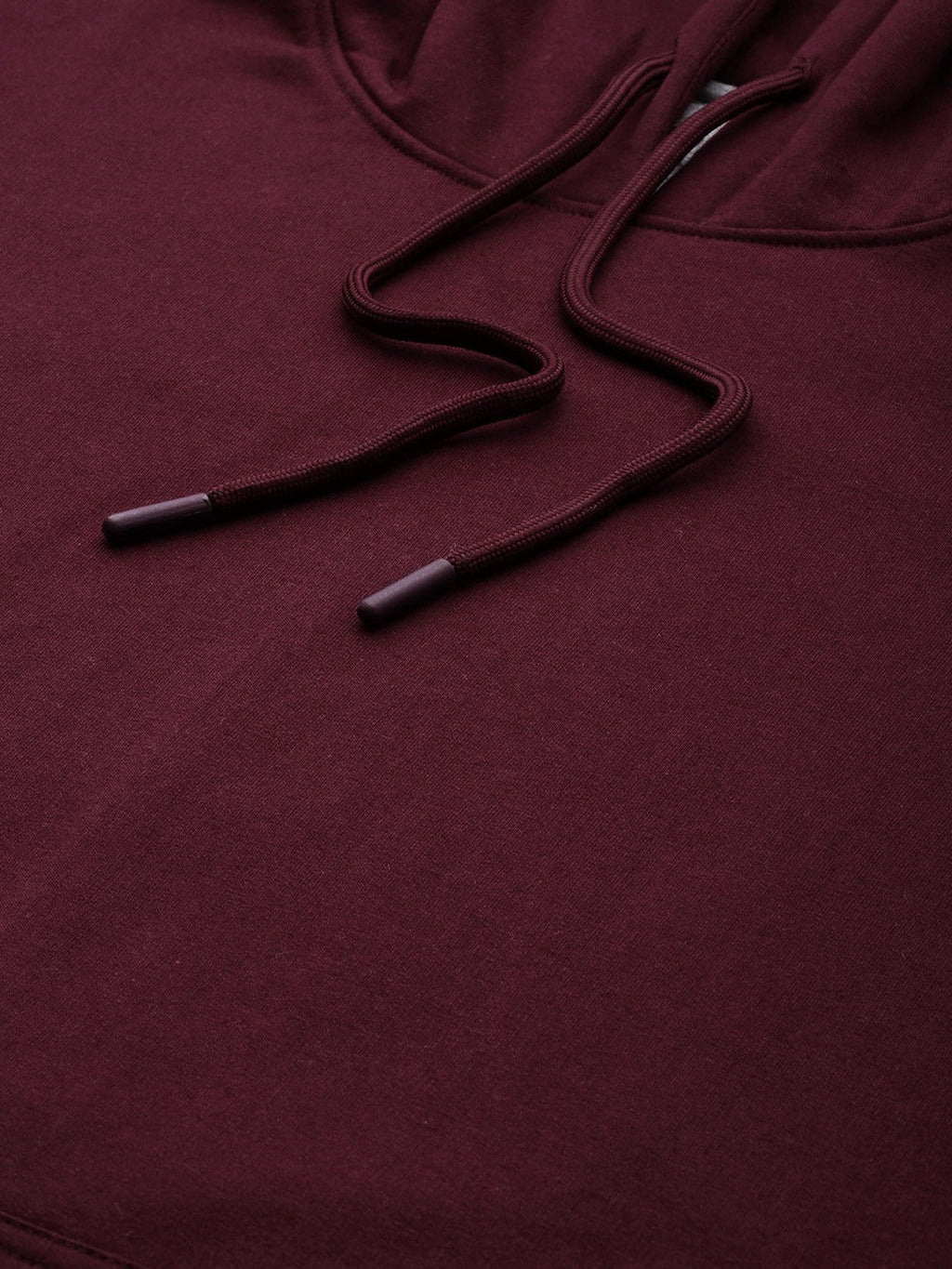 Men Burgundy Hooded Pullover Sweatshirt – Stylish Winter Wear in Pakistan