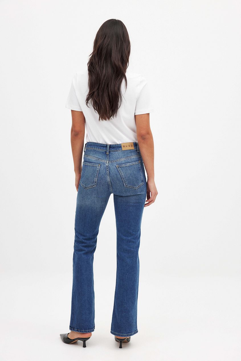 Women High Waist Flared Denim – High Rise Flare Jeans, Vintage Revival for Pakistani Women | HARCHIZ