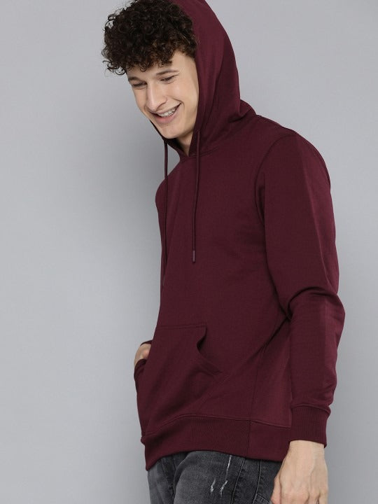 Men Burgundy Hooded Pullover Sweatshirt – Stylish Winter Wear in Pakistan