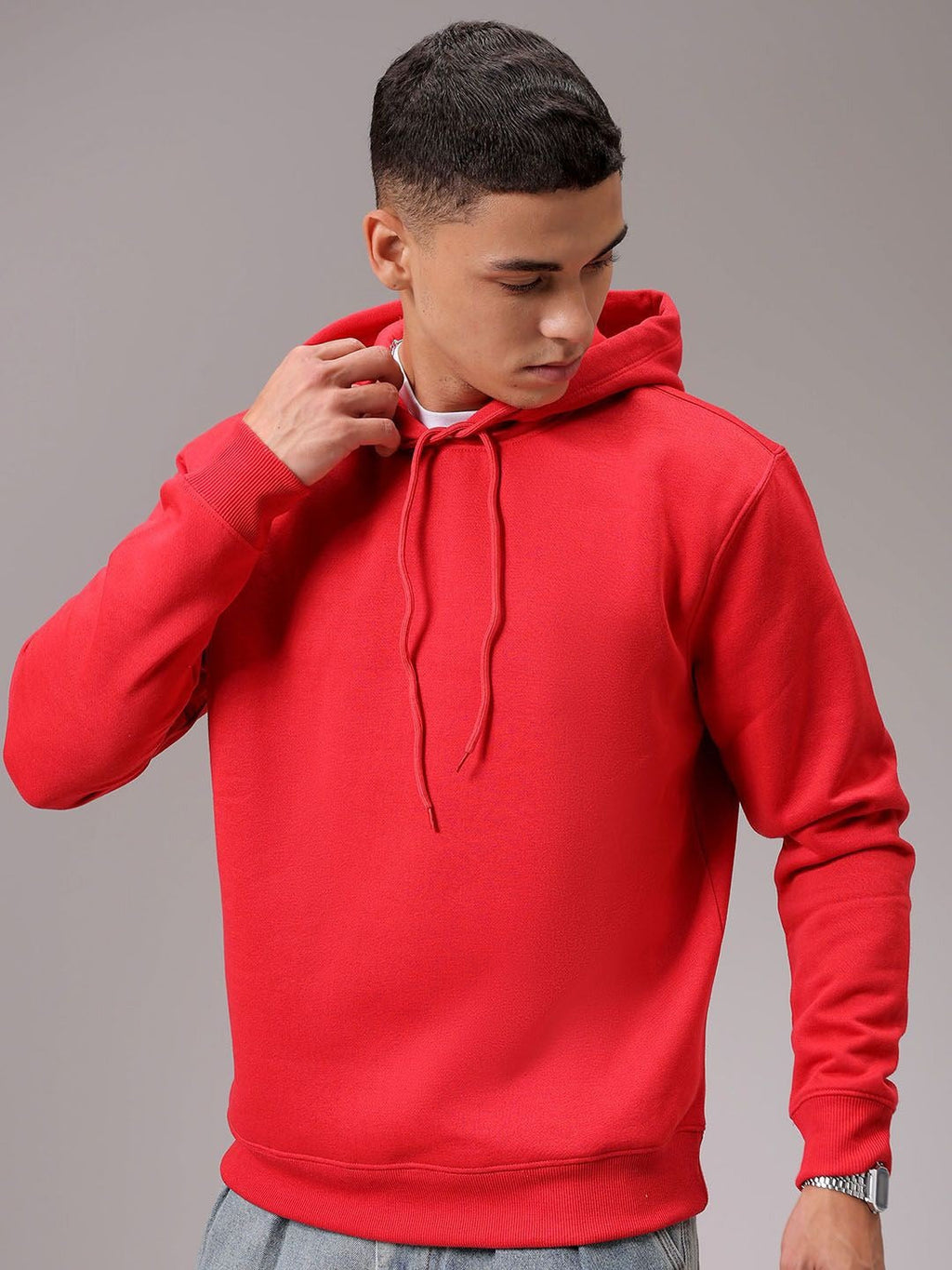 Men Hooded Sweatshirt – Stylish Cotton Fleece Hoodie for Winter in Pakistan | HARCHIZ