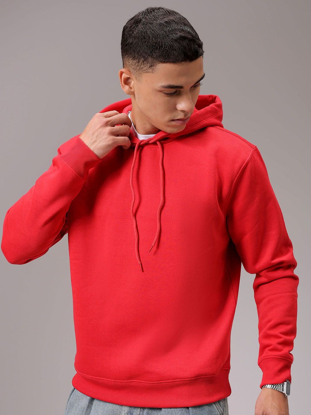 Men Hooded Sweatshirt – Stylish Cotton Fleece Hoodie for Winter in Pakistan | HARCHIZ