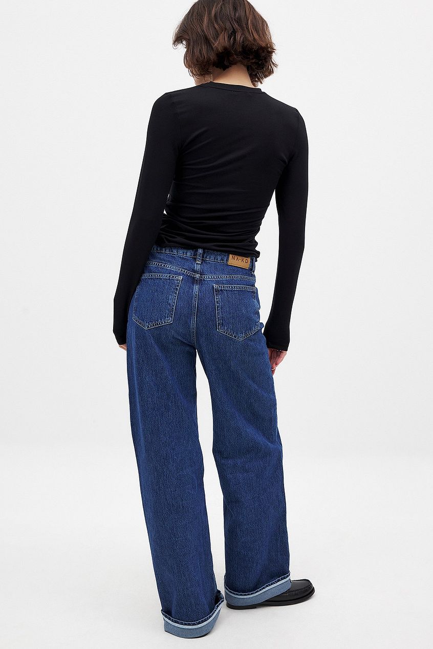 Women Fold Up Loose Denim – Relaxed Fit Cuffed Jeans for Pakistani Women | DOCACCA