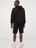 Men Black Relaxed Fit Hoodie – Comfortable Cotton Sweatshirt for Everyday Style in Pakistan | DOCACCA