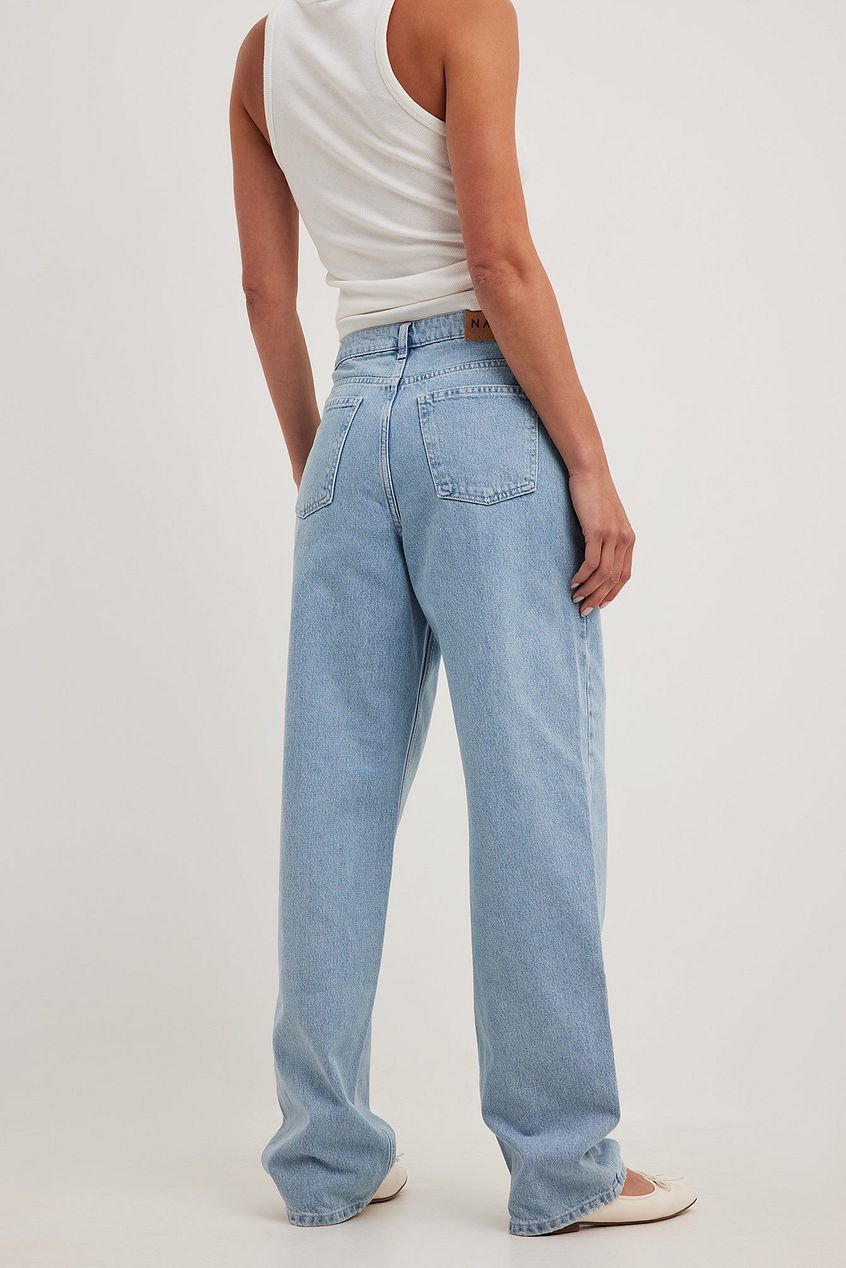 Women Loose Mid Waist Jeans – Relaxed Mid-Rise Loose Fit Denim for Pakistani Women | HARCHIZ