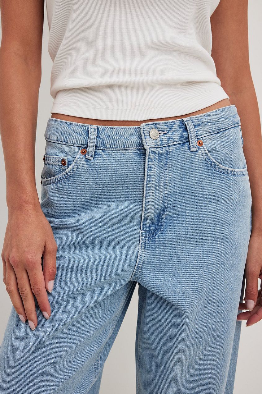 Women Loose Mid Waist Jeans – Relaxed Mid-Rise Loose Fit Denim for Pakistani Women | HARCHIZ