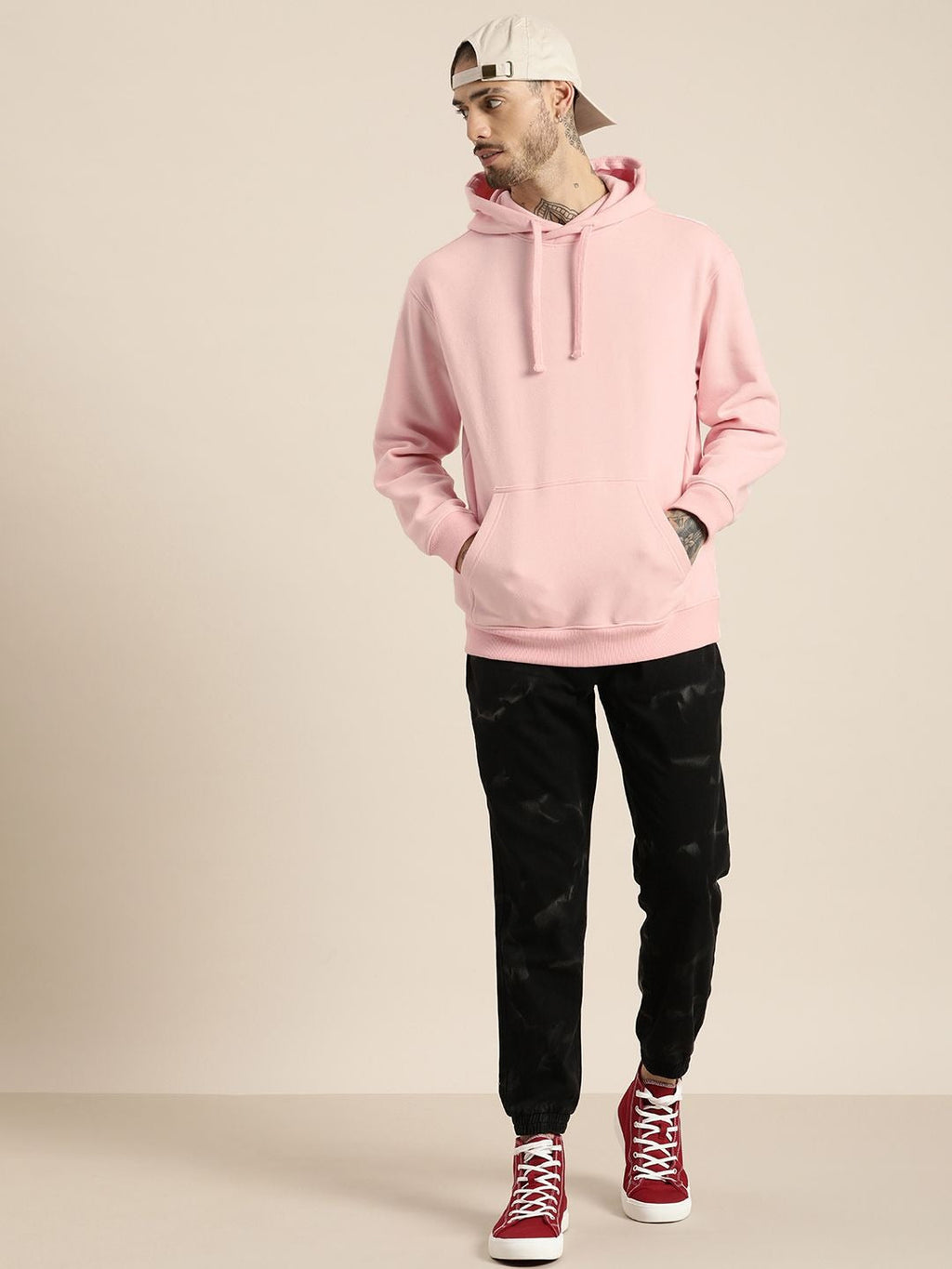 Men Hooded Sweatshirt – Comfortable Cotton Pullover Hoodie for Winter in Pakistan | HARCHIZ