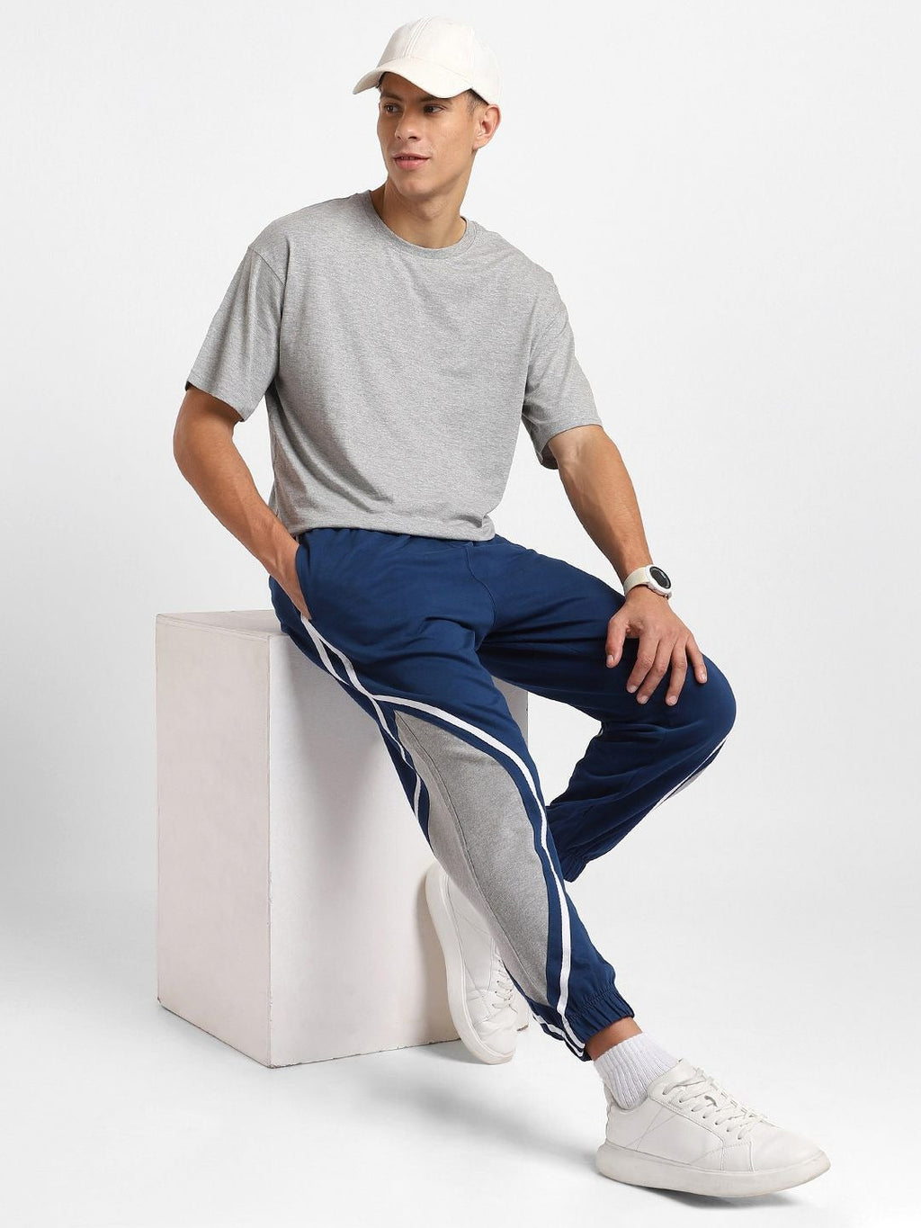 Round Neck Short Sleeves Oversized Cotton T-Shirt for Men – Soft & Breathable Streetwear | HARCHIZ