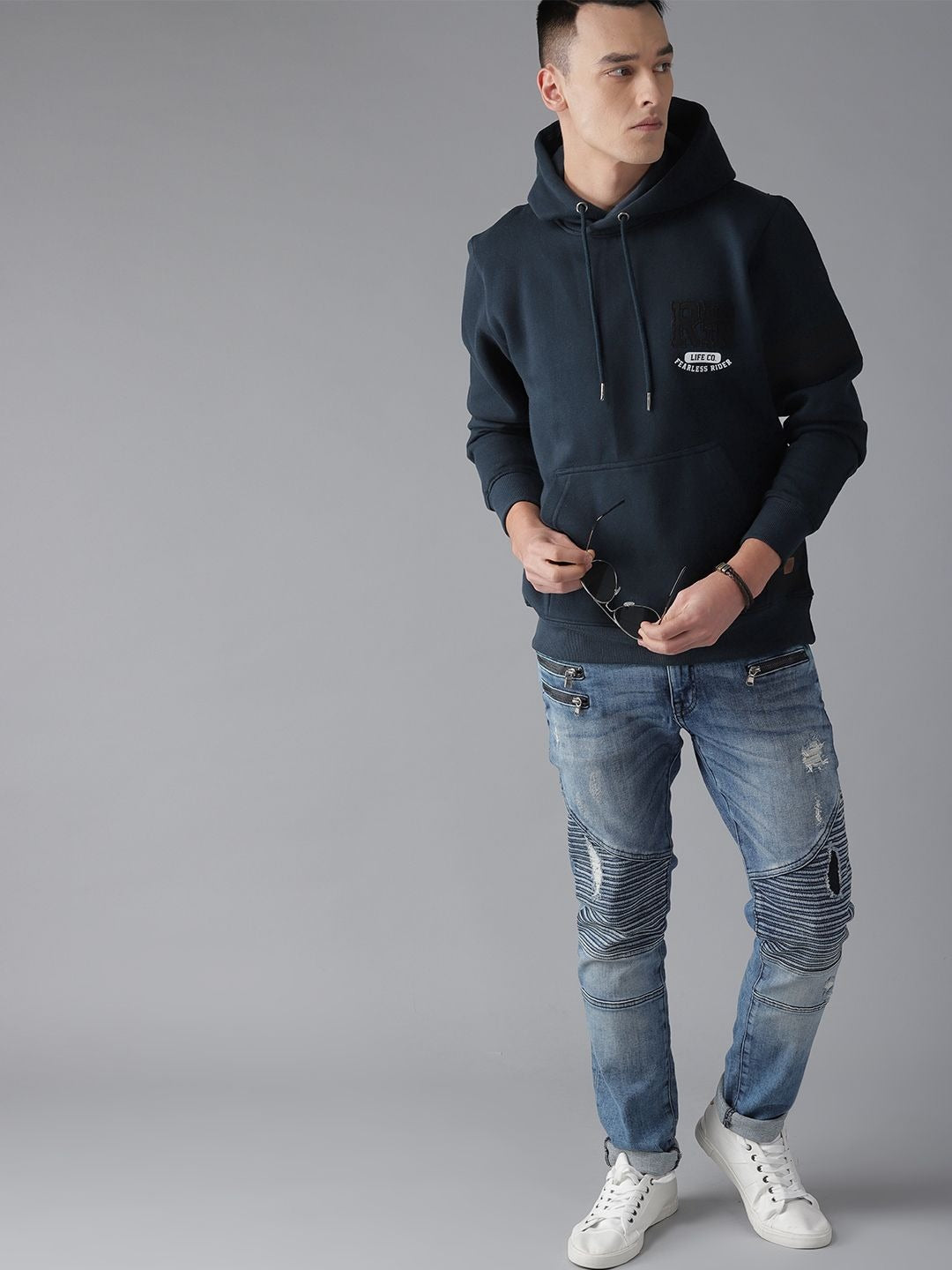 The Lifestyle Co. Men Navy Blue Solid Hooded Sweatshirt – Stylish Cotton Fleece Hoodie in Pakistan | HARCHIZ