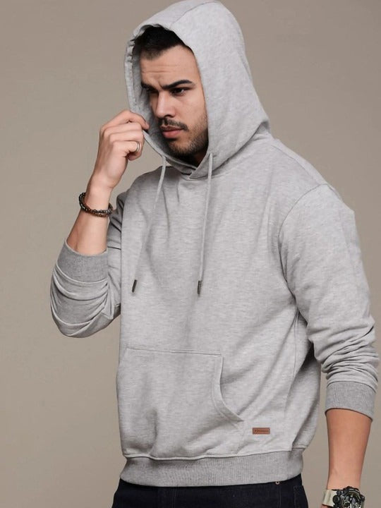 Hooded Pullover Sweatshirt for Men – Stylish & Comfortable Winter Wear in Pakistan