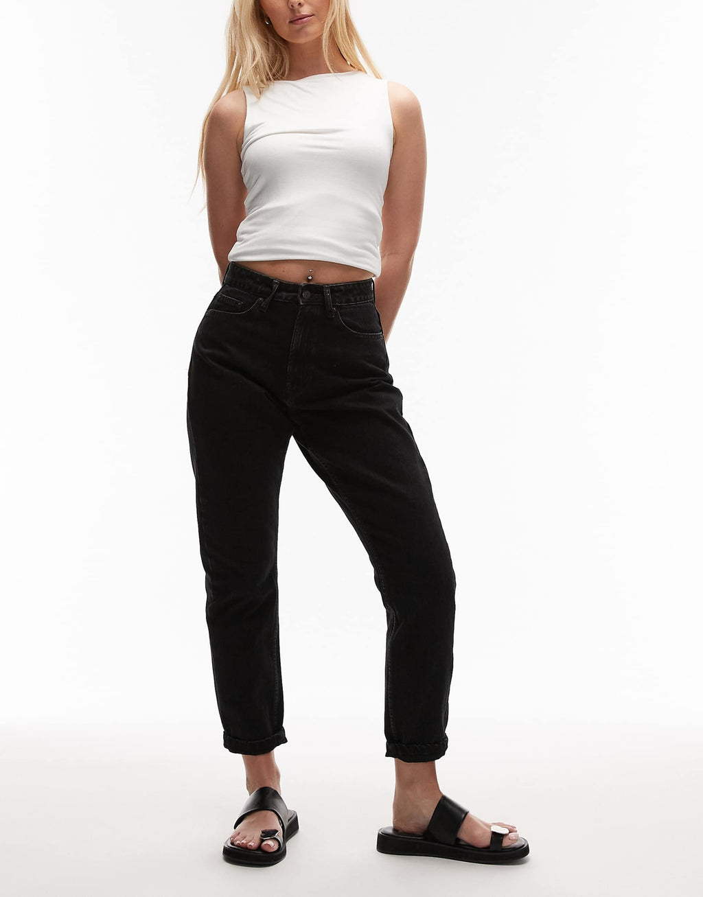 Mom Jeans in Washed Black – High-Waist Relaxed Fit Denim for Women in Pakistan | DOCACCA