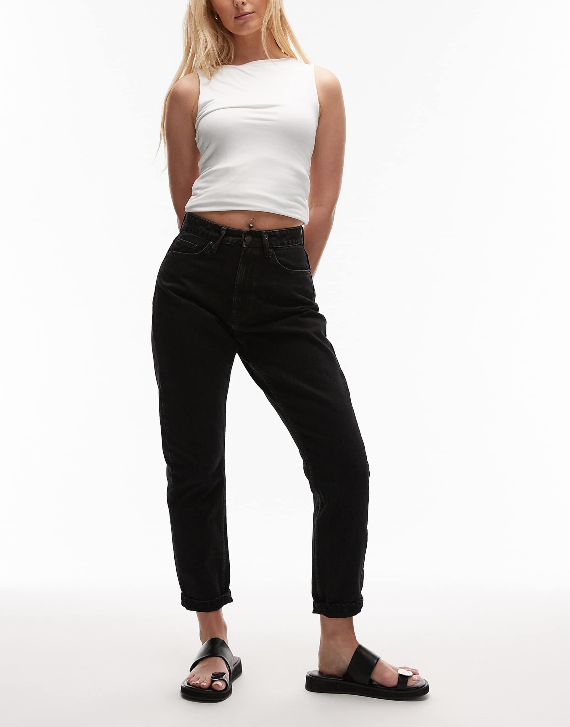 Mom Jeans in Washed Black – High-Waist Relaxed Fit Denim for Women in Pakistan | DOCACCA