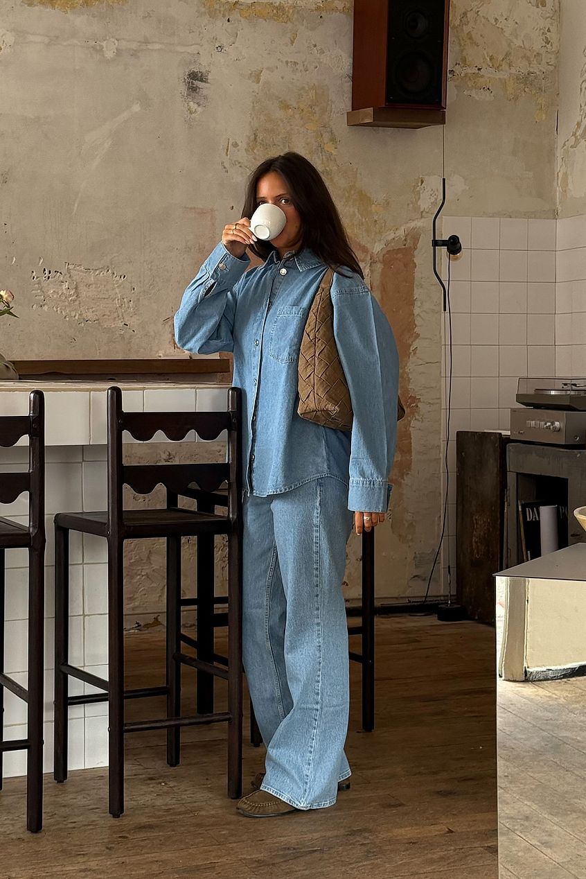 Low Waist Jeans for Women – Trendy Low-Rise Denim, Sleek Hip-Hugging Fit for Pakistan | HARCHIZ