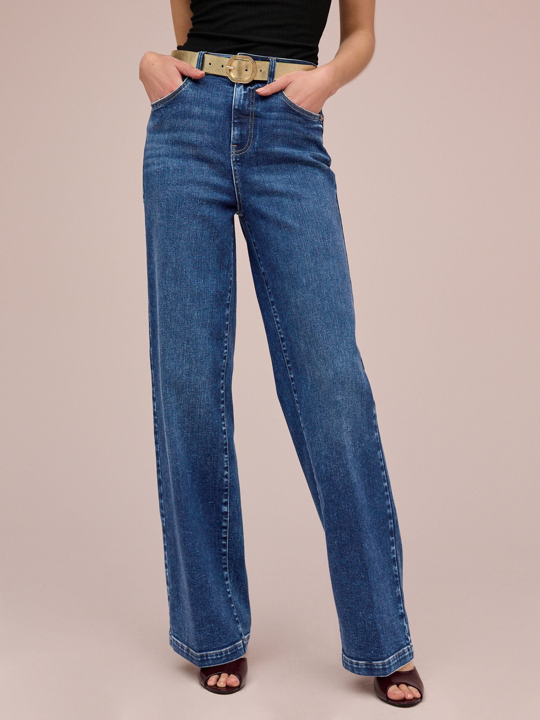 Women Dark Blue Wide Leg Jeans – Trendy High-Waist Denim for Everyday Wear in Pakistan | HARCHIZ