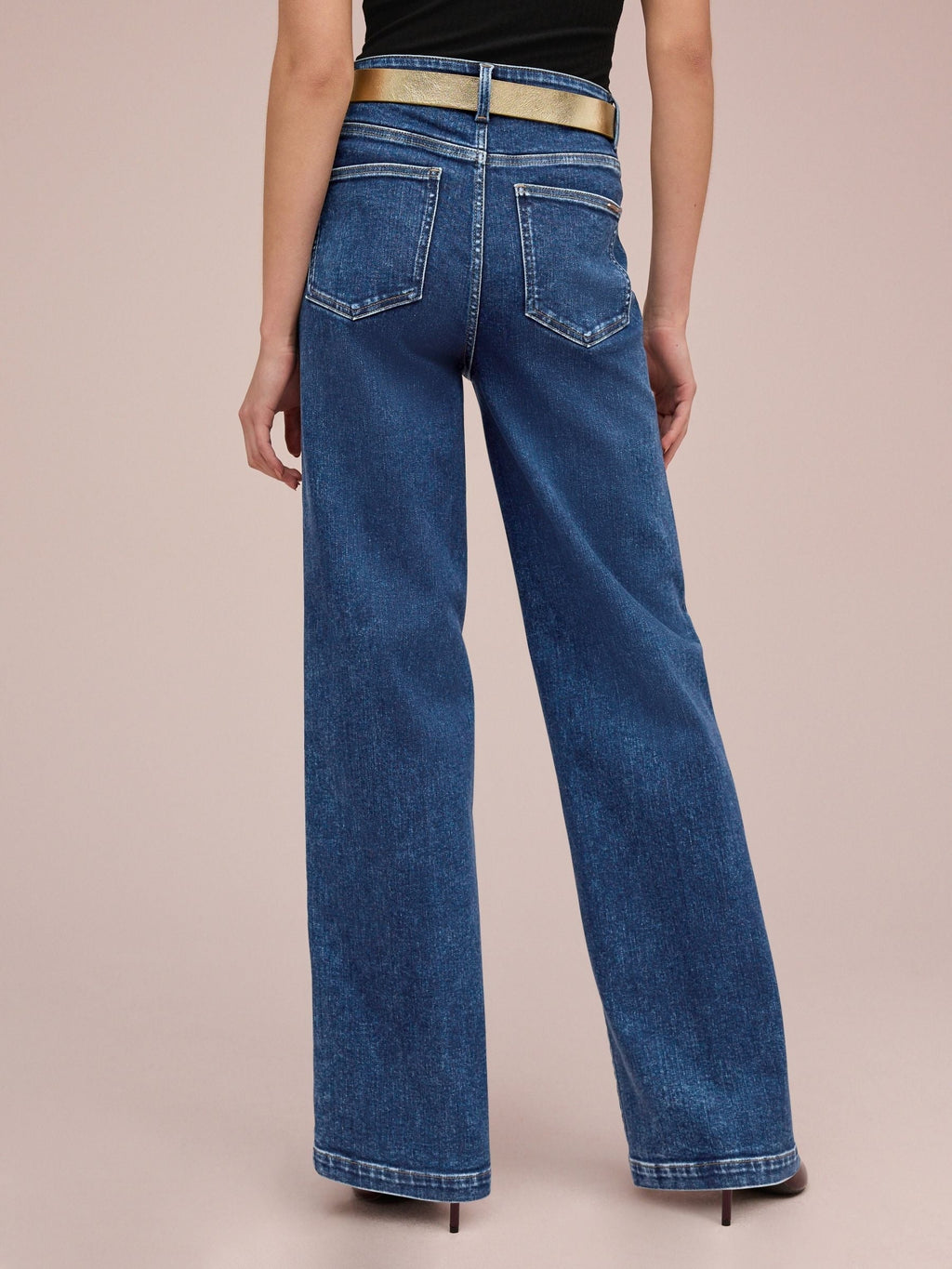 Women Dark Blue Wide Leg Jeans – Trendy High-Waist Denim for Everyday Wear in Pakistan | HARCHIZ