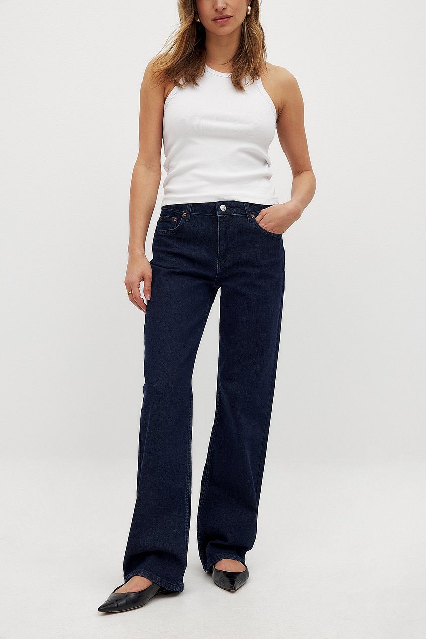 Women Mid Waist Slim Straight Denim – Slim Straight Mid-Rise Jeans for Pakistani Women | HARCHIZ